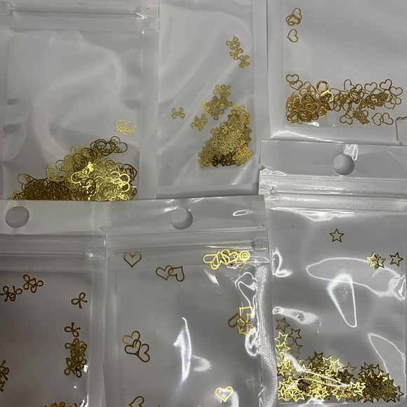 Gold Nail Art | Hearts, Flowers, Moons, Stars, Bows & Love Flash Nail Art Bundle - Picture 2 of 4